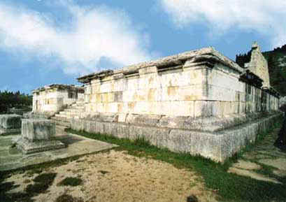 Foto resti fronte Tempio